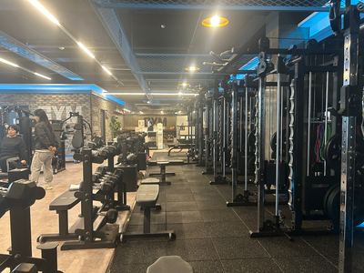 웨이트 존 전경